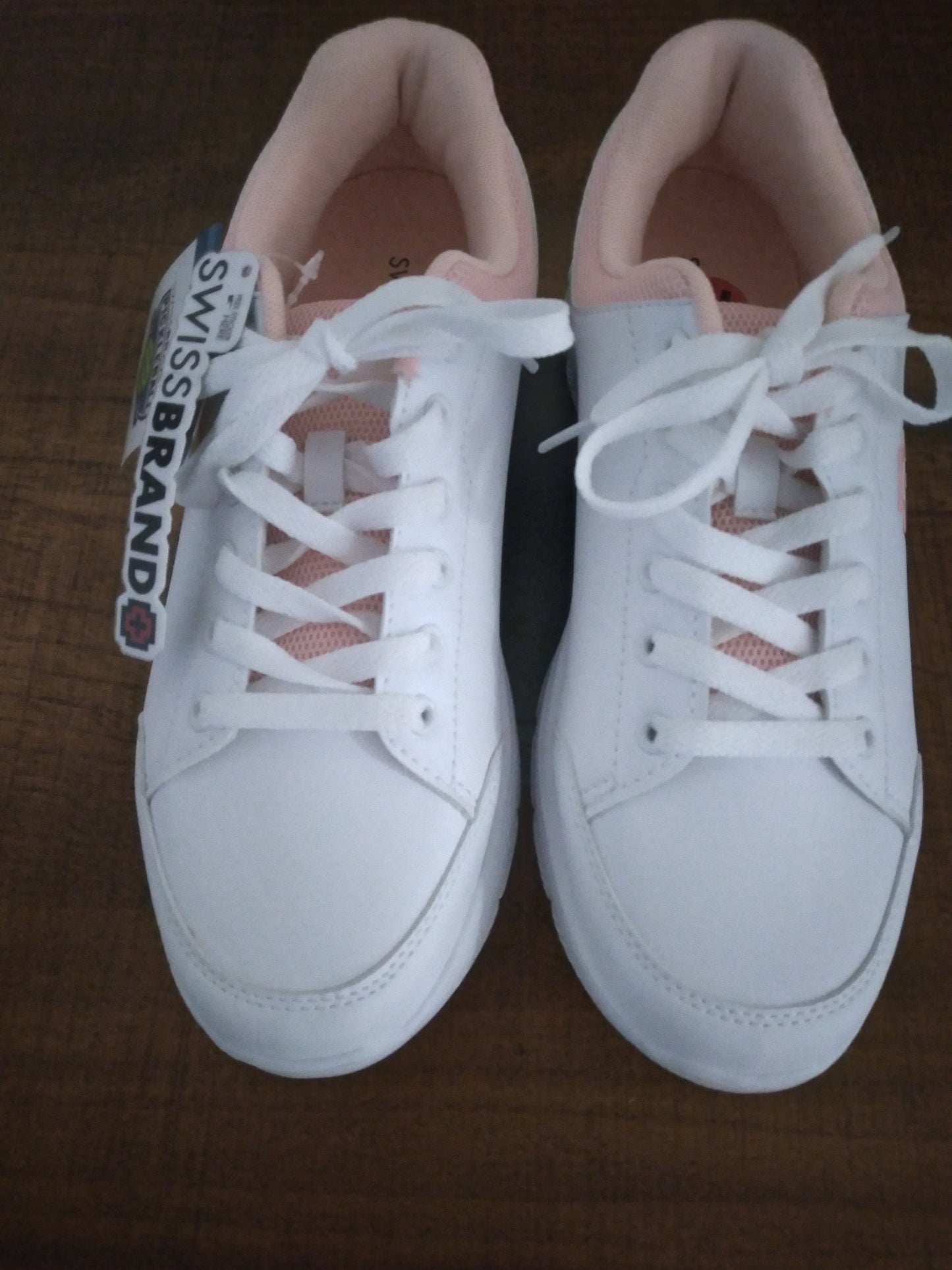 K-SWISSBRAND PICKLEBALL SHOES