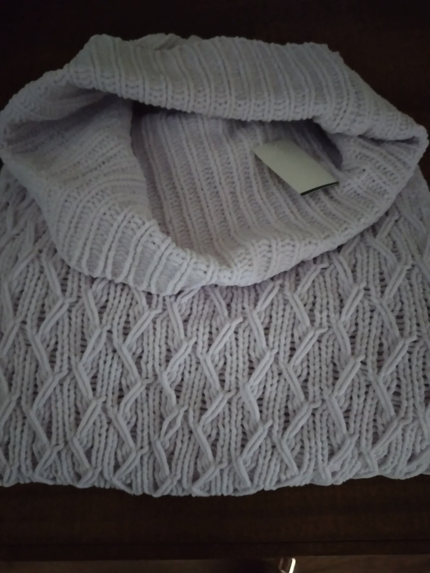 ALEXIS TAYLOR SWEATER NEW YORK