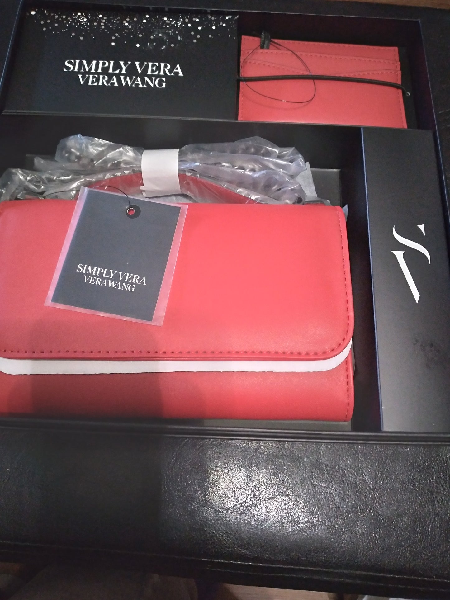 SIMPLY VERA VERA WANG CROSSBODY PURSE