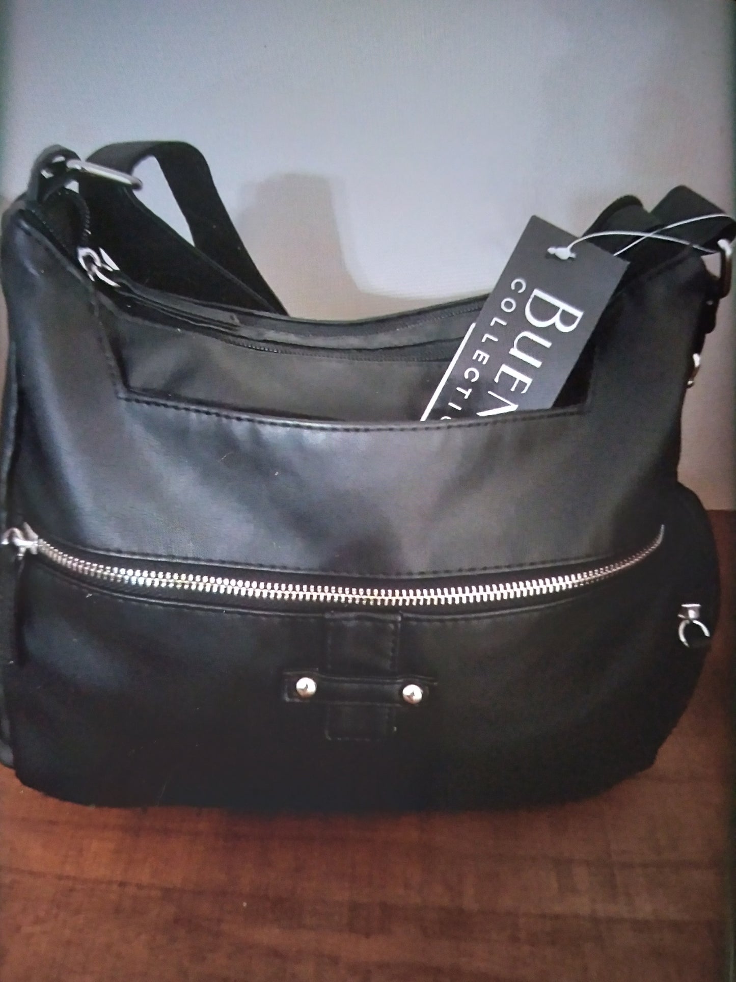 Bueno Black Handbag