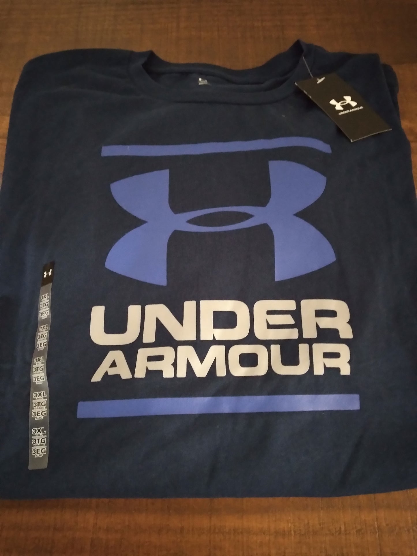 Under Armour  Men's Shirt