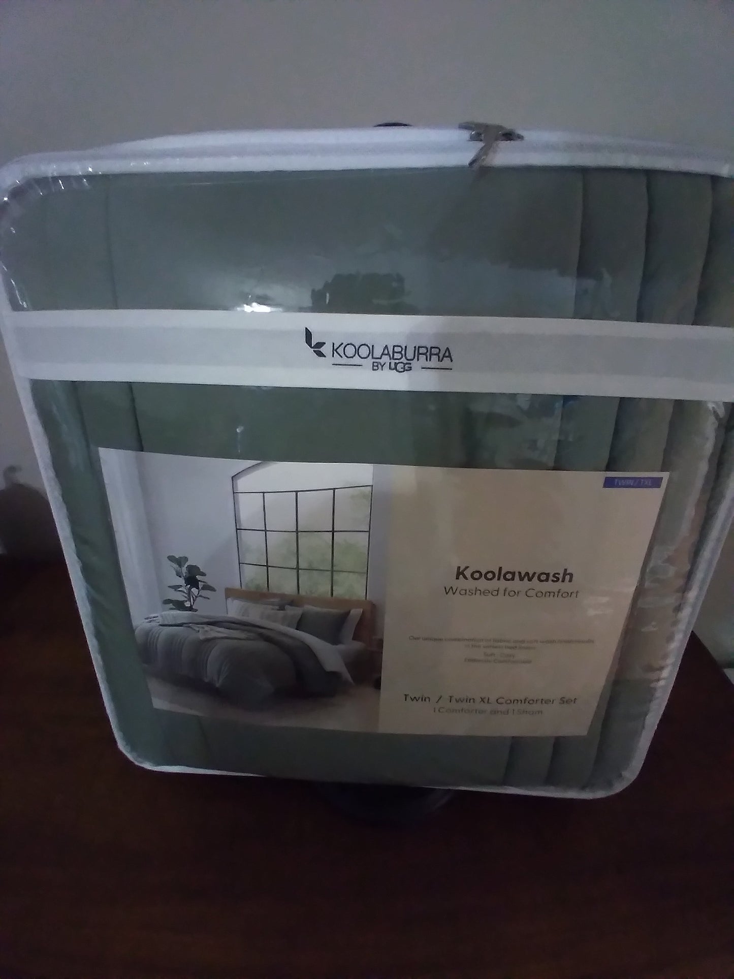 KOOKABURRA BY UGG  TWIN/ TWIN XL COMFORTER SET