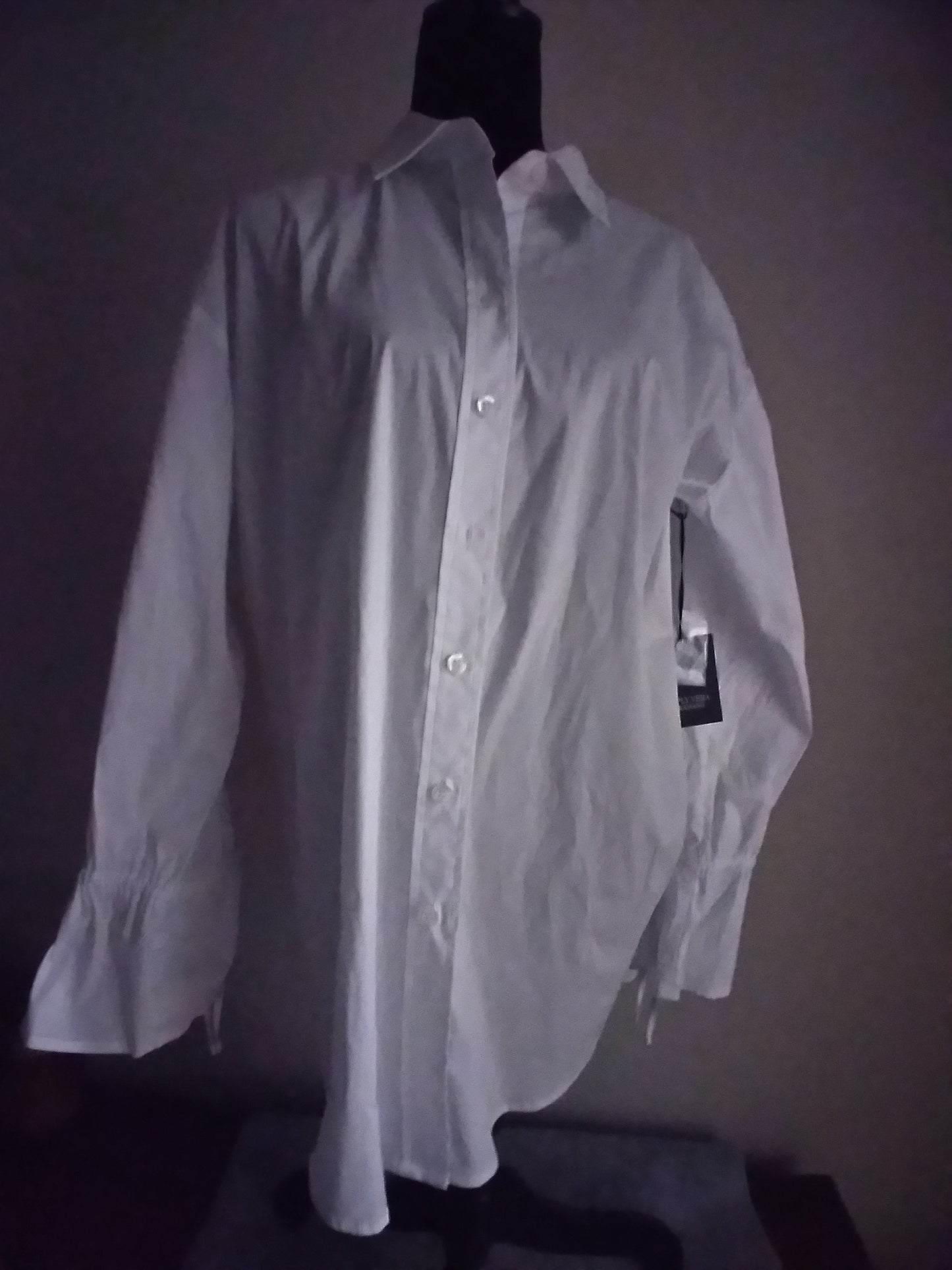 VERA WANG  WHITE SHIRT