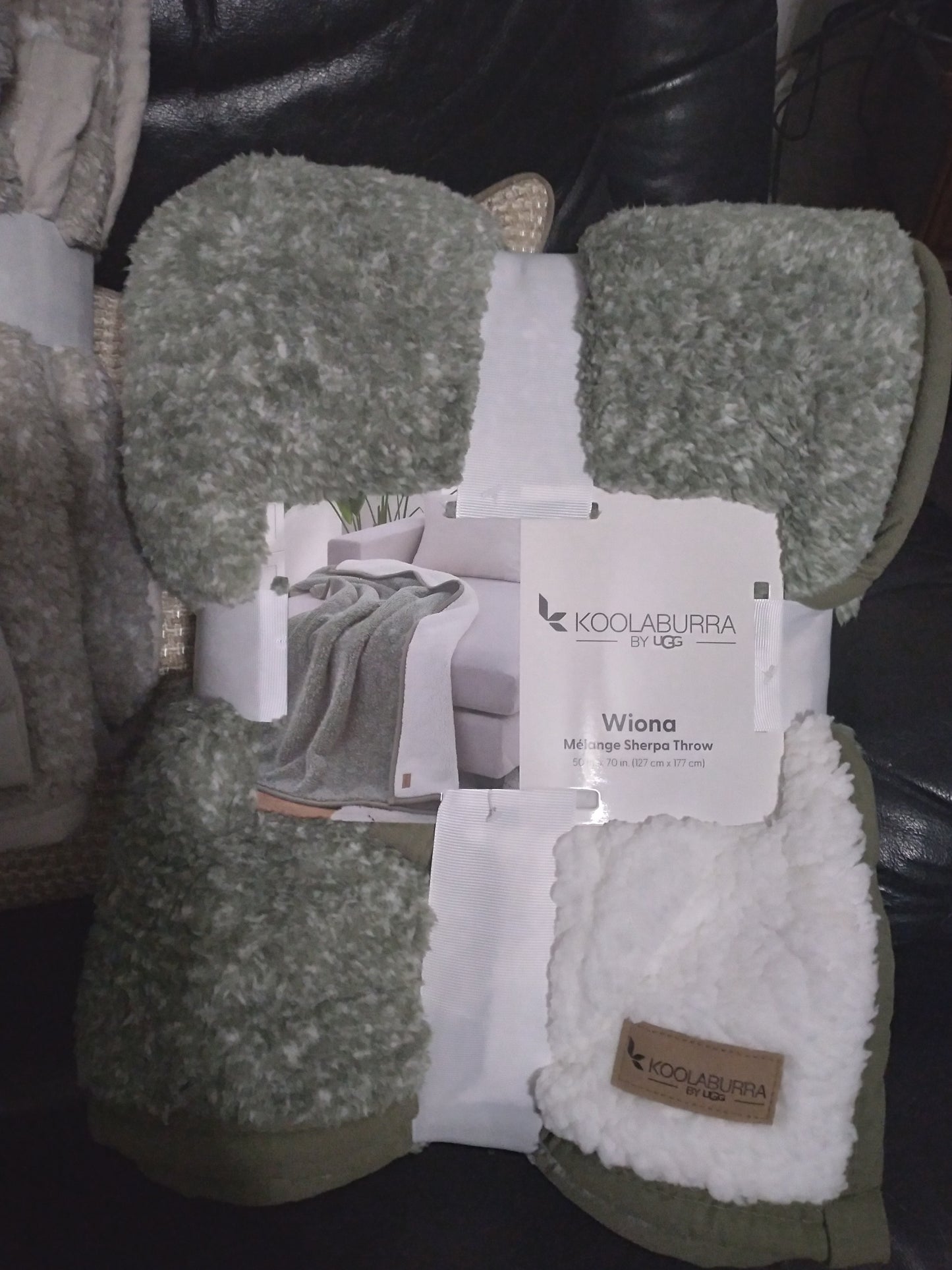 KOOLABURRA  BY UGGS Wiona Me`Lange Sherpa Throw